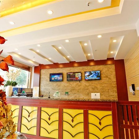Greentree Inn Liaoning Dalian Development Zone Jinma Road Pedestrian Street Express Hotel Eksteriør bilde