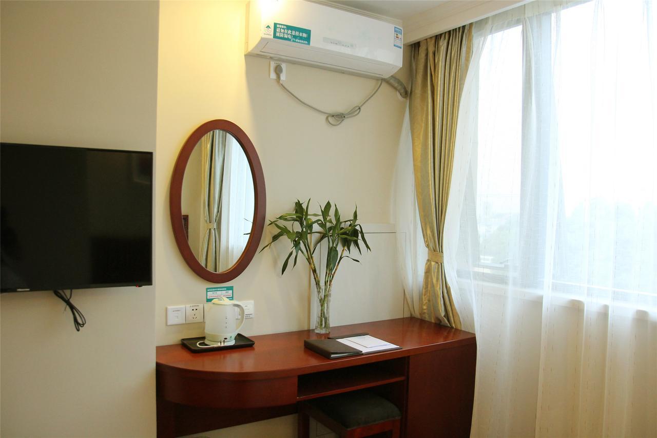 Greentree Inn Liaoning Dalian Development Zone Jinma Road Pedestrian Street Express Hotel Eksteriør bilde