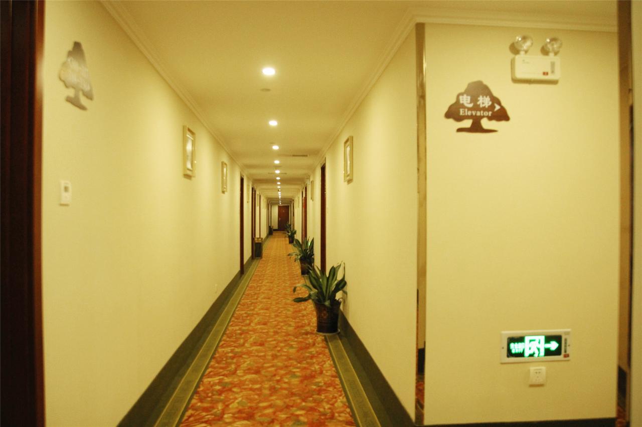 Greentree Inn Liaoning Dalian Development Zone Jinma Road Pedestrian Street Express Hotel Eksteriør bilde